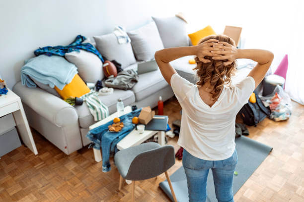 Why Dubai Residents Are Choosing Professional Home Cleaning Dubai Services in 2025? urbanmop dubai hourly maid service near me